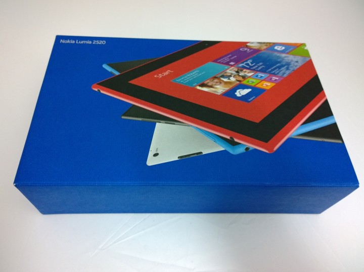 nokia-lumia-2520-box.jpg