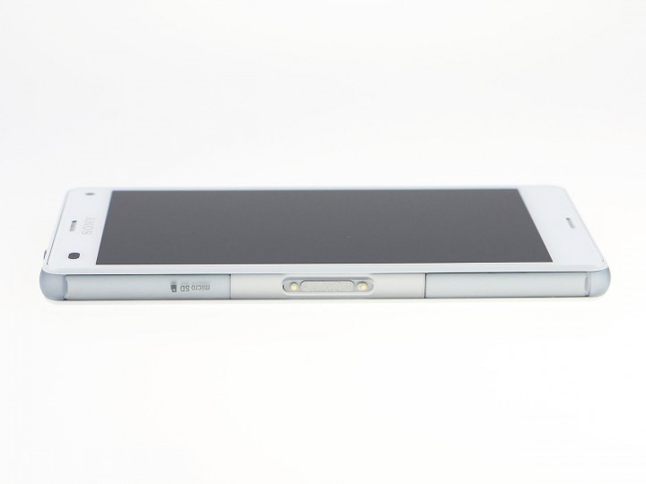 sonyxperiaz3compact-left-side.jpg