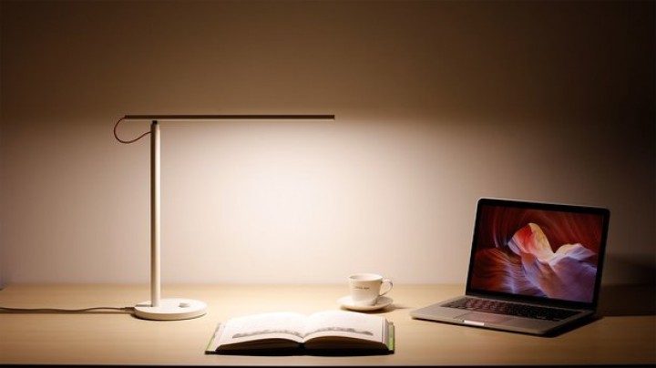 mi-smart-led-lamp-03.jpg