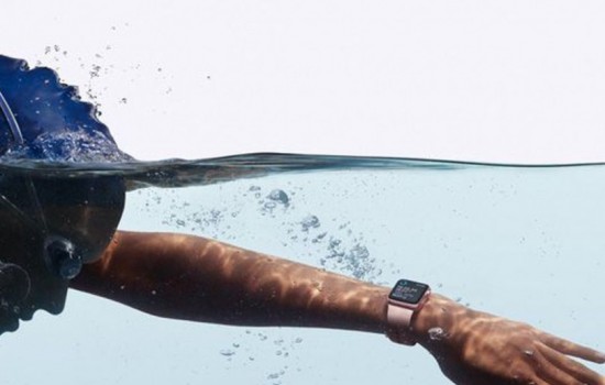 Новые Apple Watch Series 2 имеют GPS и водонепроницаемость до глубины 50 метров