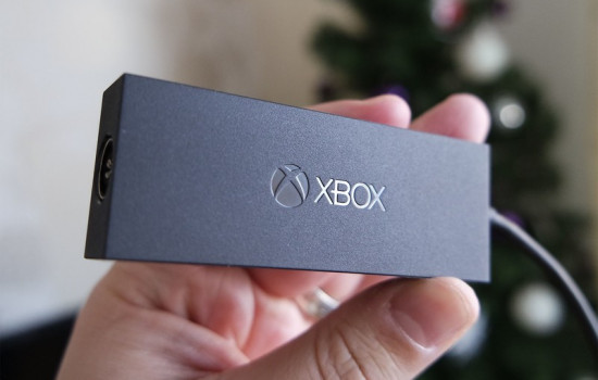 Xbox выпустит игровую консоль размером с флешку