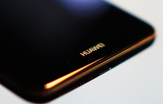 Huawei: в течение трех лет появится разумный «суперфон»