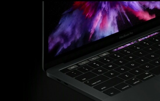 Apple представил новый MacBook Pro с сенсорной OLED-панелью