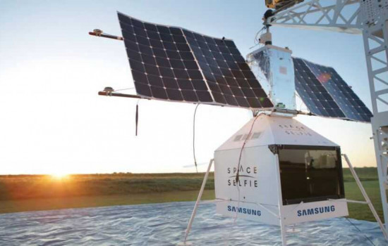 «Космический корабль» Samsung упал на территорию дома в США
