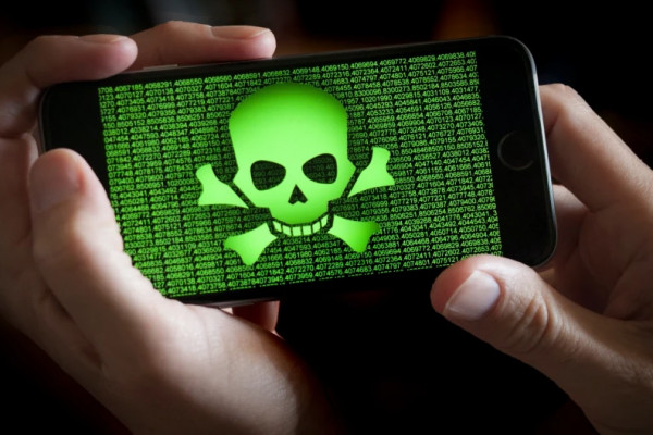Новый опасный вирус атакует android-смартфоны: как защититься и что делать, если заразился