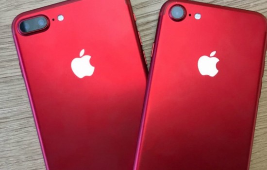 Apple представил iPhone 8 и iPhone 8 Plus (PRODUCT) RED