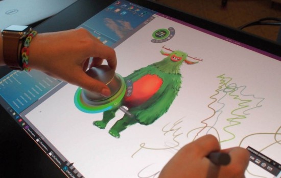 Dell представил планшет-дисплей для рисования