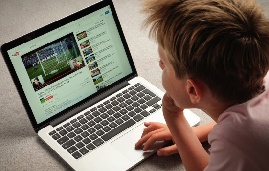 YouTube перенесет весь детский контент в отдельное приложение
