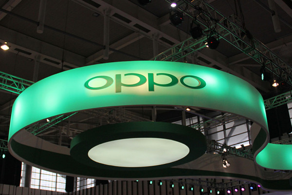 На те же грабли: Oppo патентует модульный смартфон