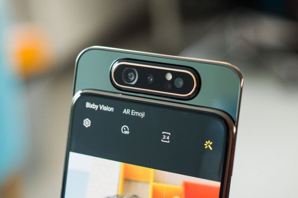 Samsung работает над преемником Galaxy A80