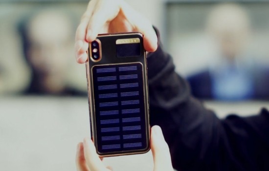 iPhone X Tesla – смартфон с солнечными батареями за $4555
