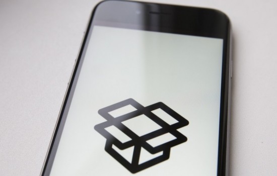 Dropbox представил новые функции для смартфонов и ПК