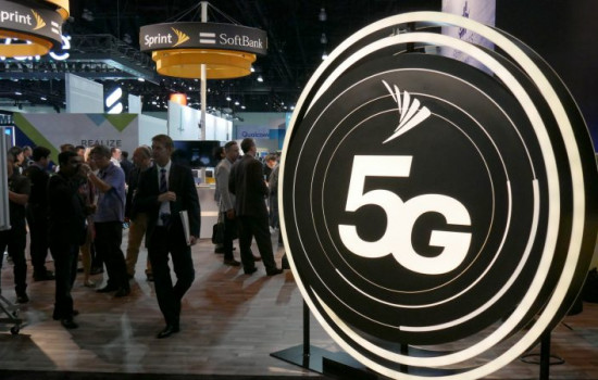 Американские мобильные операторы судятся из-за значка 5G
