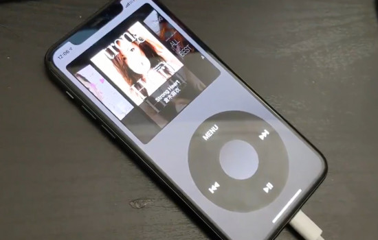Простое приложение превращает iPhone в классический iPod