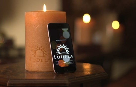 «Умная» свеча может управляться с помощью смартфона