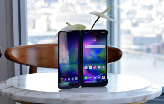 LG предлагает гибкий чехол-дисплей вместо складного смартфона