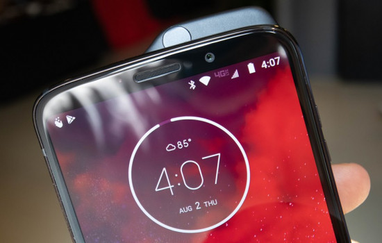 Motorola представила смартфон Moto Z3 с поддержкой 5G-модуля