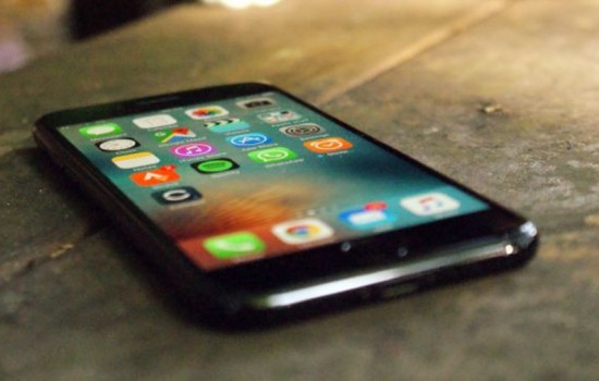 Замена батареи на iPhone может повысить его производительность