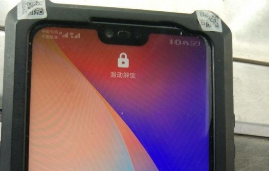 Фотографии Huawei P20 показывают вырез на дисплее и тройную камеру 