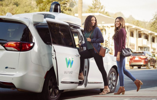 Google запустил первое в мире такси без водителей