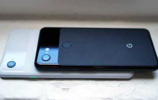 Google выпустит недорогие смартфоны, чтобы привлечь пользователей