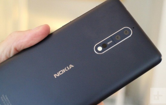 Первая фотография Nokia 7 Plus показывает его безрамочный дисплей