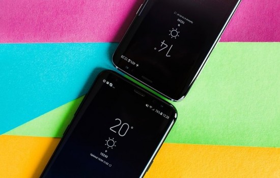 Смартфоны Samsung могут отображать GIF на выключенном экране