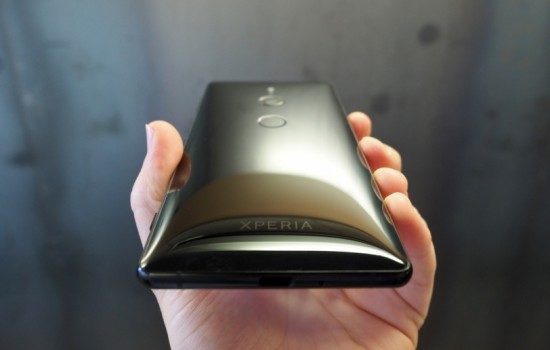 Sony представила флагманские смартфоны Xperia XZ2 и Xperia XZ Compact