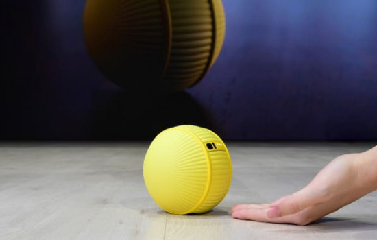 Samsung Ballie – домашний робот в виде теннисного мяча