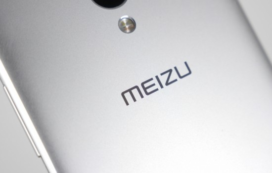 Рендеры Meizu X2 показывают его дополнительный круглый дисплей