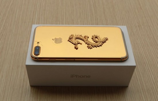 Доступны iPhone 7 и iPhone 7 Plus, покрытые золотом и инкрустированные бриллиантами 