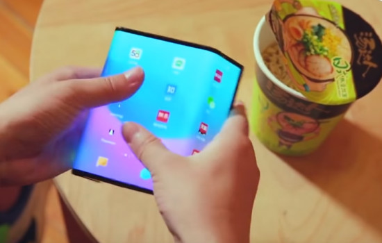 Гибкий смартфон-планшет Xiaomi появился на видео