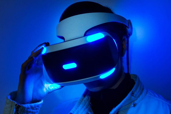 Sony патентует новые устройства для VR и AR