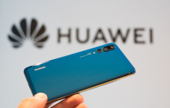 Huawei разрабатывает лазерную беспроводную зарядку для смартфонов